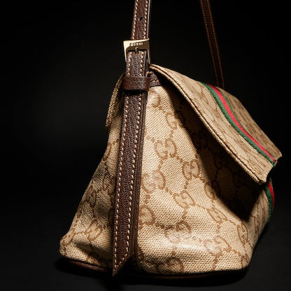 Gucci Madison medium shoulder bag