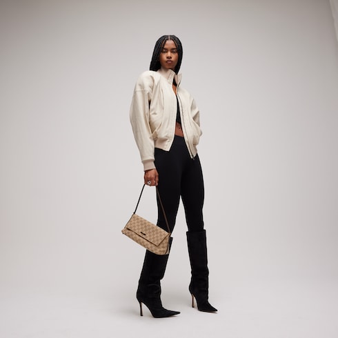 Gucci Madison medium shoulder bag