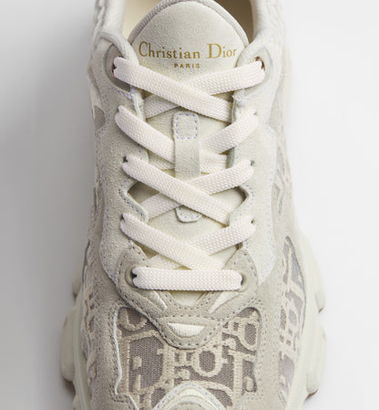 Dior Vibe Sneaker