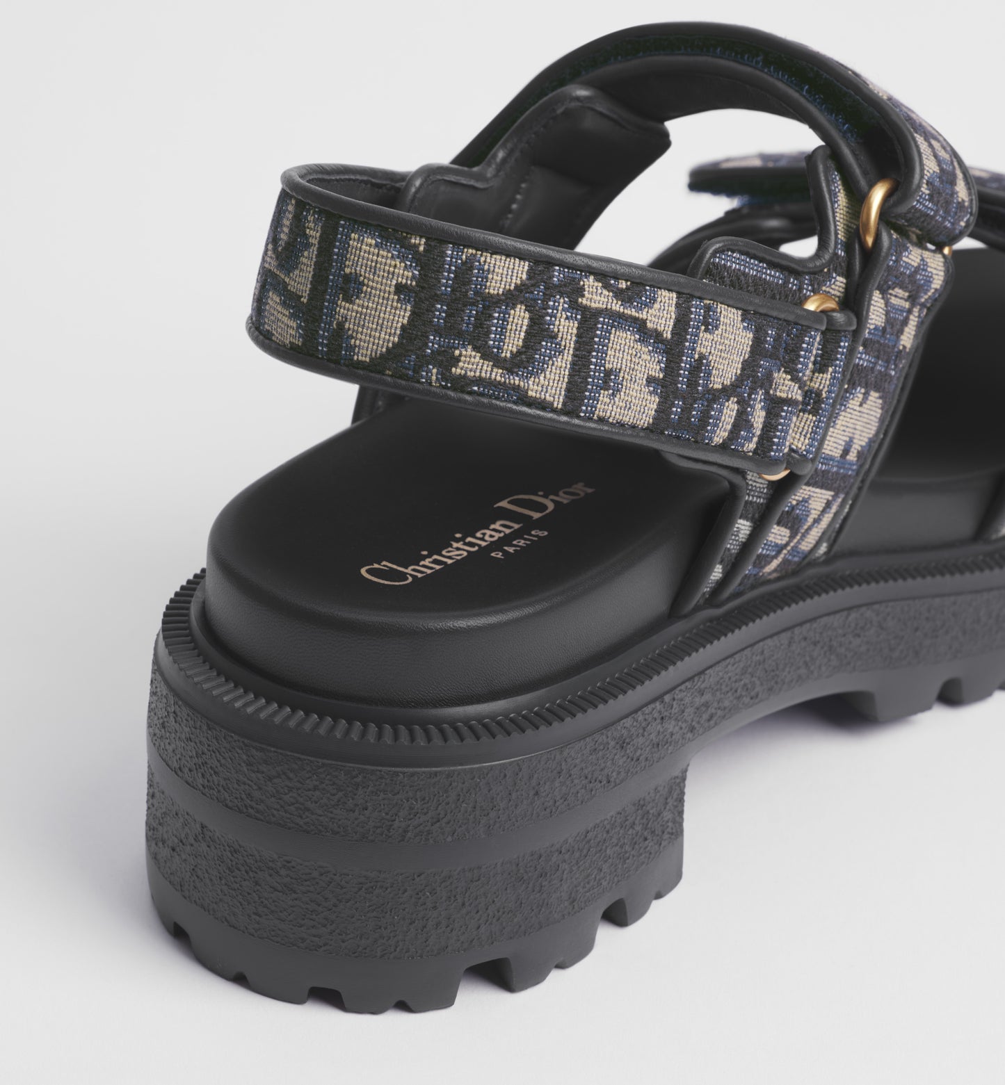Dioract Platform Sandal