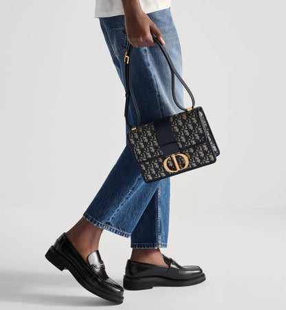 30 Montaigne Bag