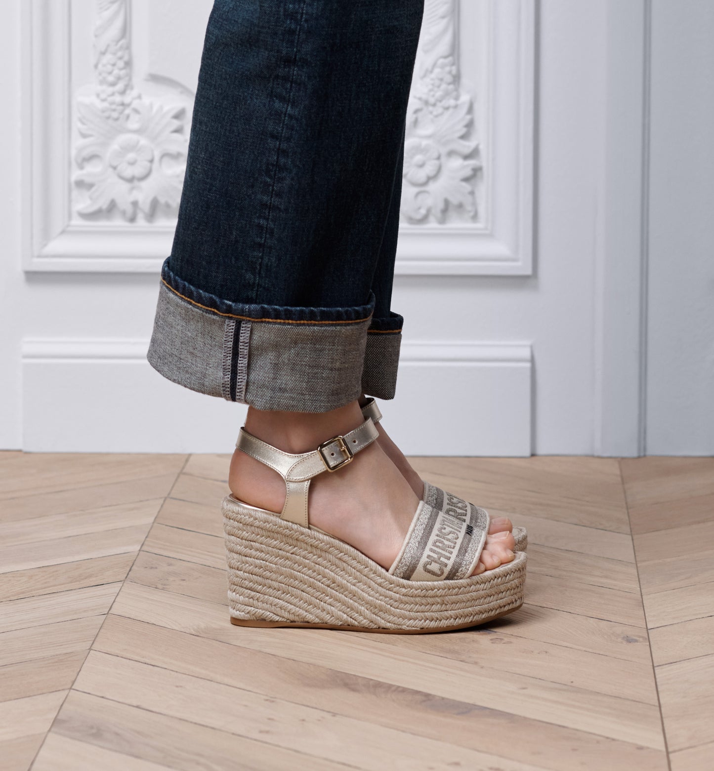Dior Or Dway Wedge Sandal