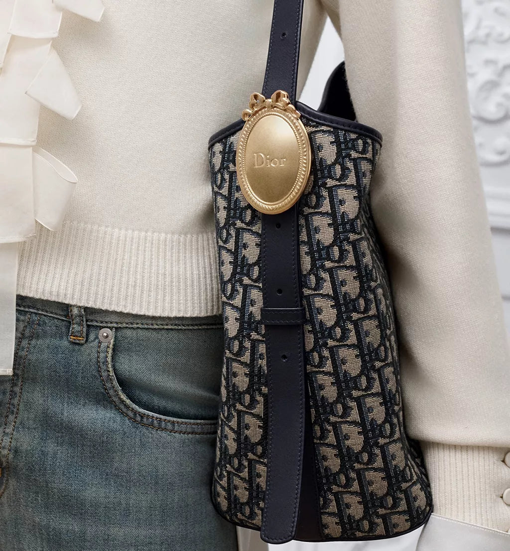 Medium Dior Médaillon Bucket Bag