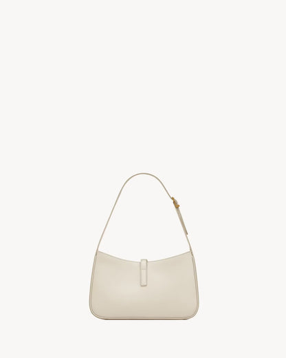 YSL Le 5 à 7 smooth-skinned
