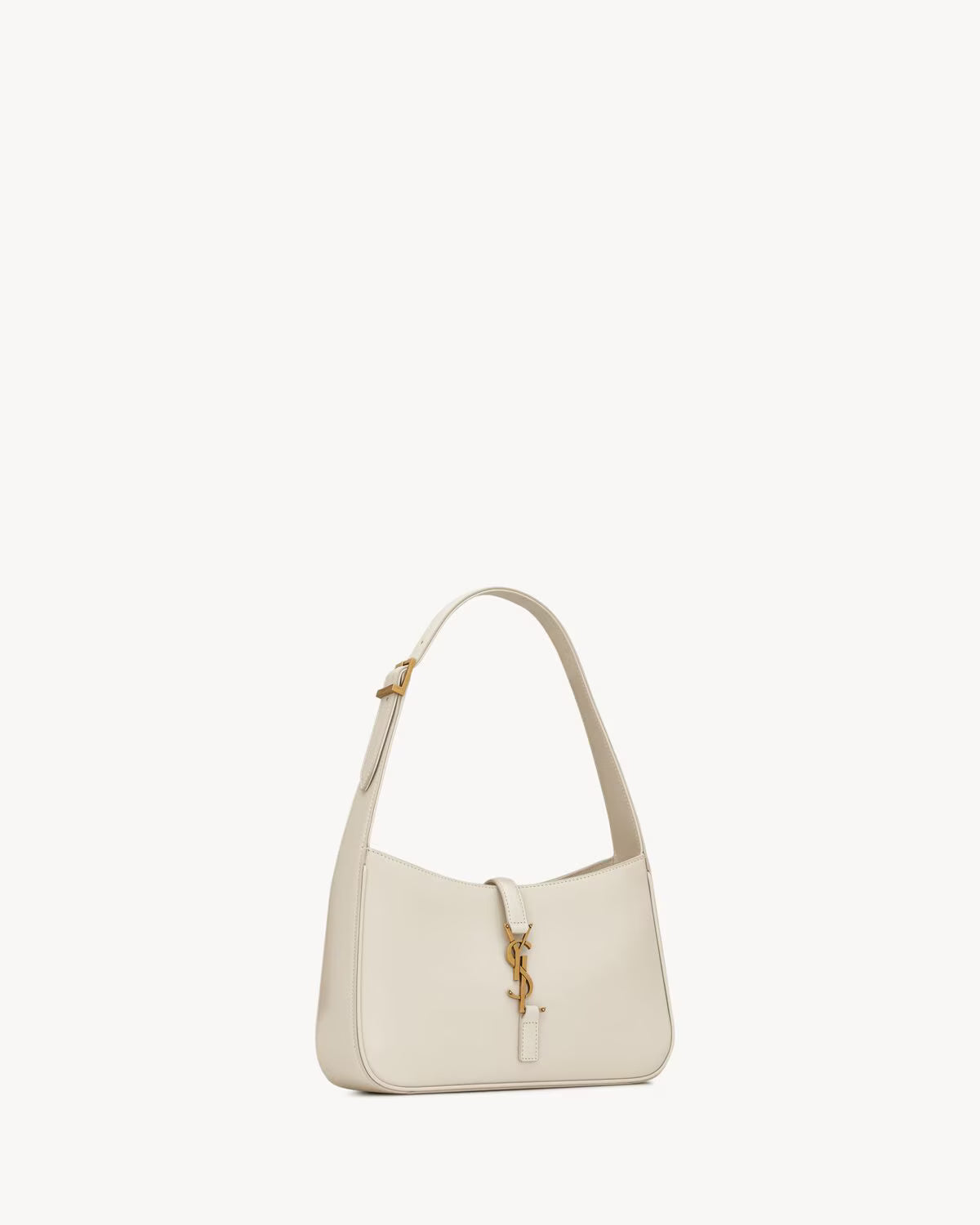 YSL Le 5 à 7 smooth-skinned